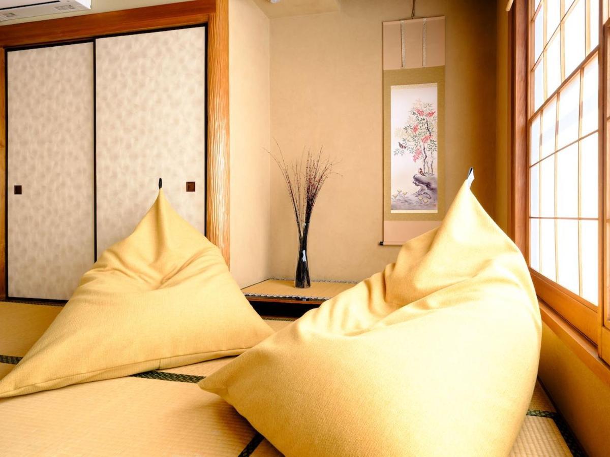 Home N Lounge Токио Экстерьер фото