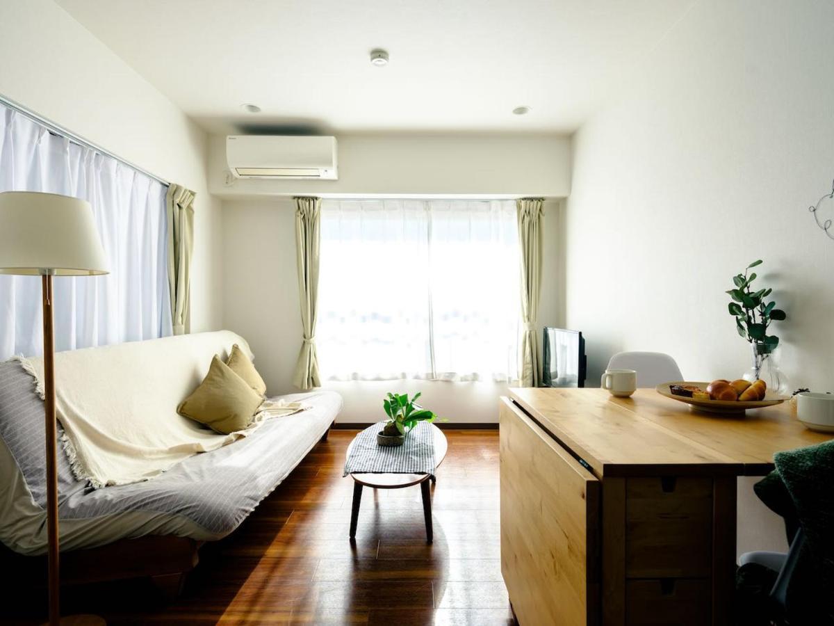 Home N Lounge Токио Экстерьер фото